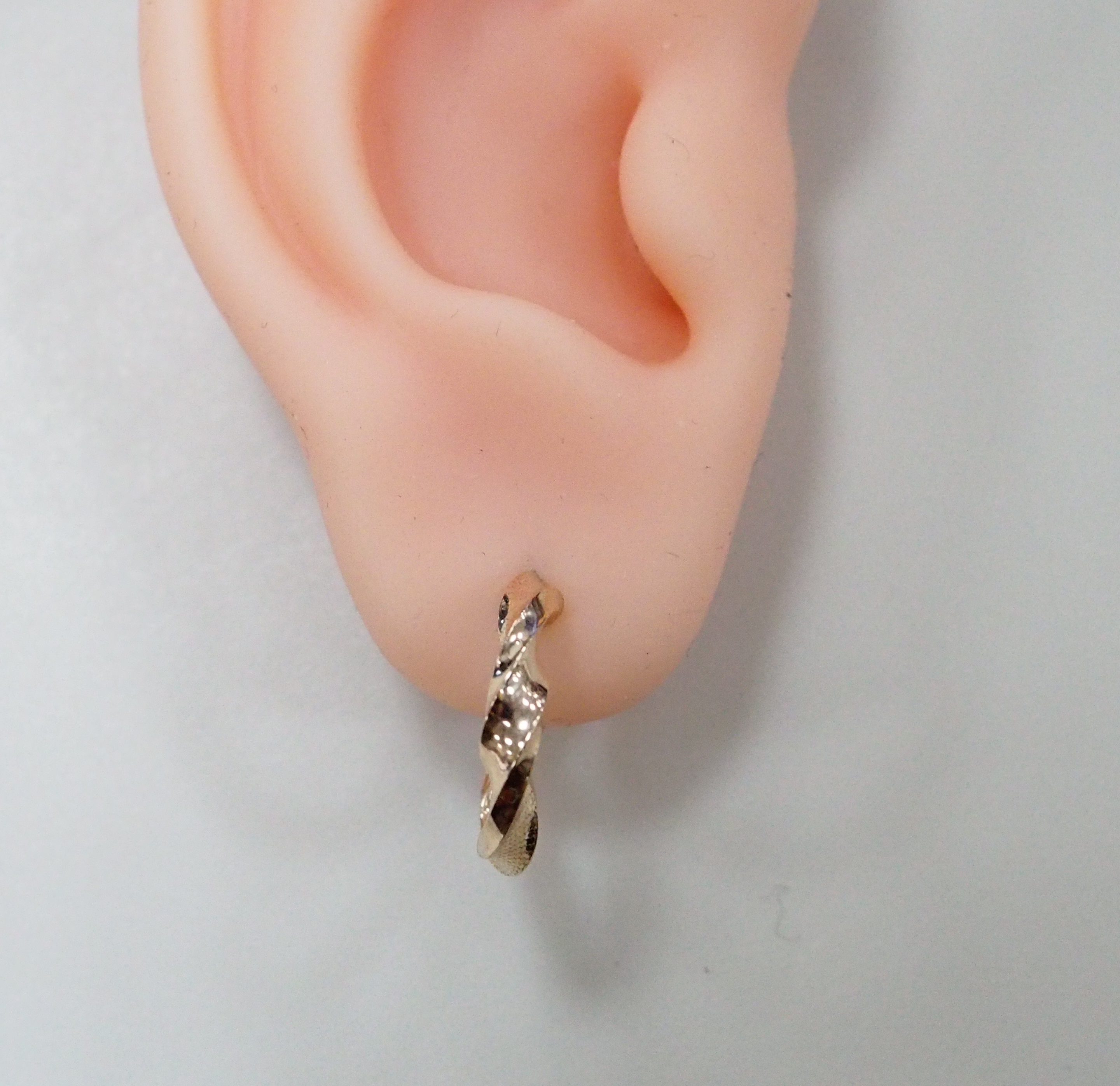 Серьги-конго из золота